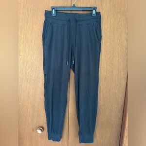 Lululemon “it’s rulu” joggers